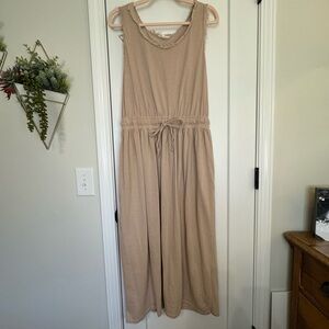 Easel Light Tan Sleeveless Midi Dress